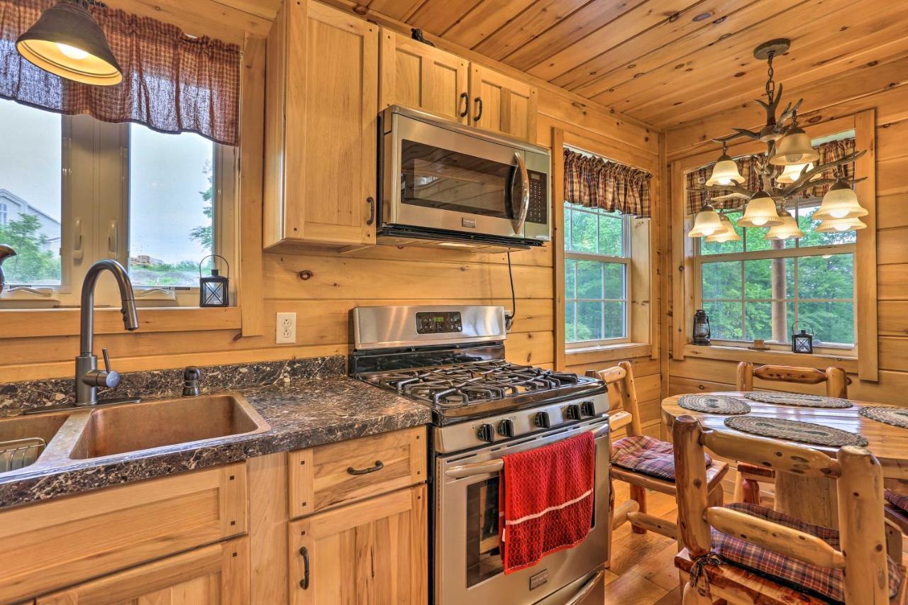 Charming Blakely Cabin With Porch And Valley Views! エクステリア 写真